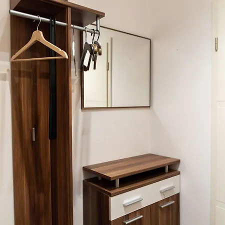 Tolles Mit Offenem Kamin By Interhome * Weißenstadt